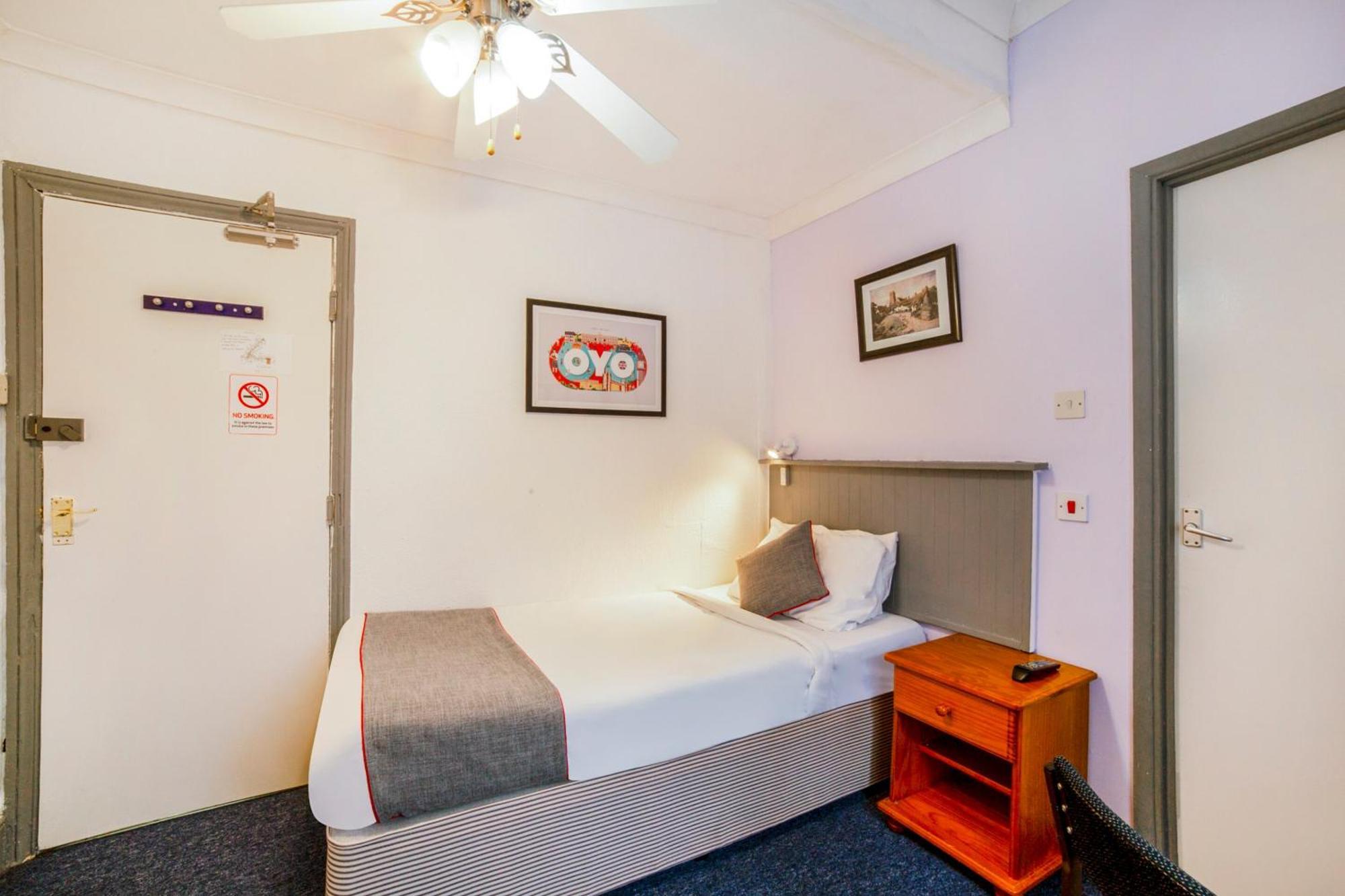 Marina Hotel Sandown Ngoại thất bức ảnh